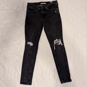 Levi's 711 Skinny Mid Rise Jeans, Black, 27 distressed busted knees